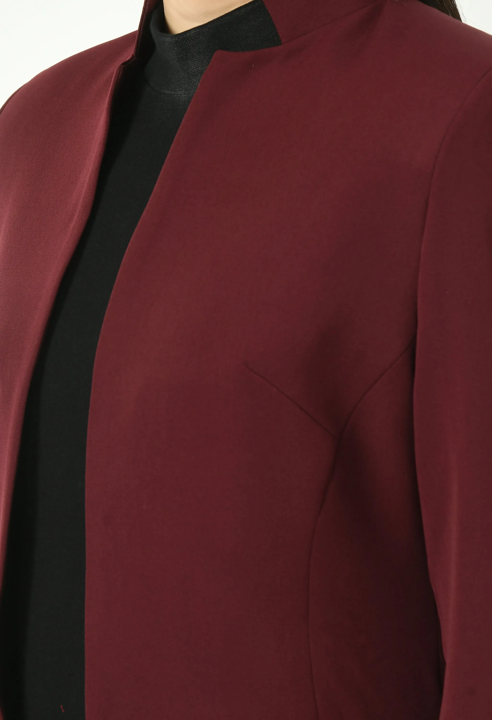 Exude Supremacy Solid Long Blazer (Wine)